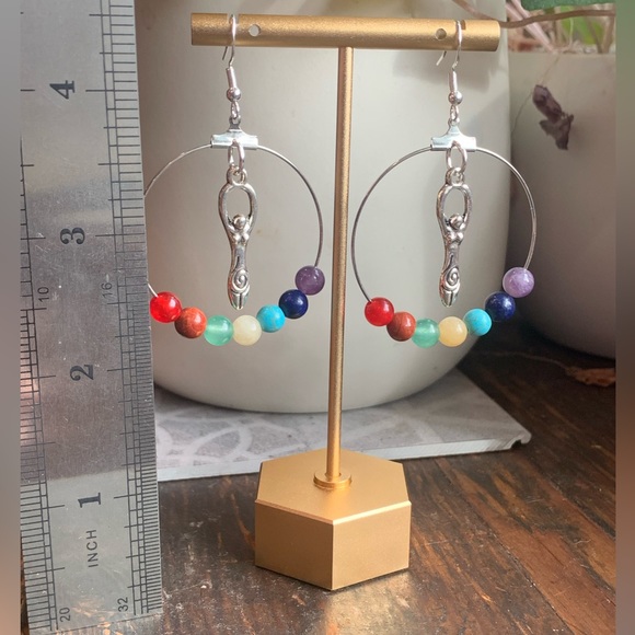 ✨NWT✨ 7 Chakra Rainbow Goddess Earrings✨ ✨Hand Crafted… - Picture 5 of 7